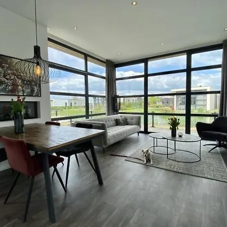 Feriehus Marina Strandbad Chalet Seerose Mit Zaun Haus Nr 82 Olburgen