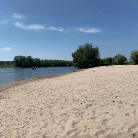 Marina Strandbad Chalet Seerose Mit Zaun Haus Nr 82 Feriehus Olburgen